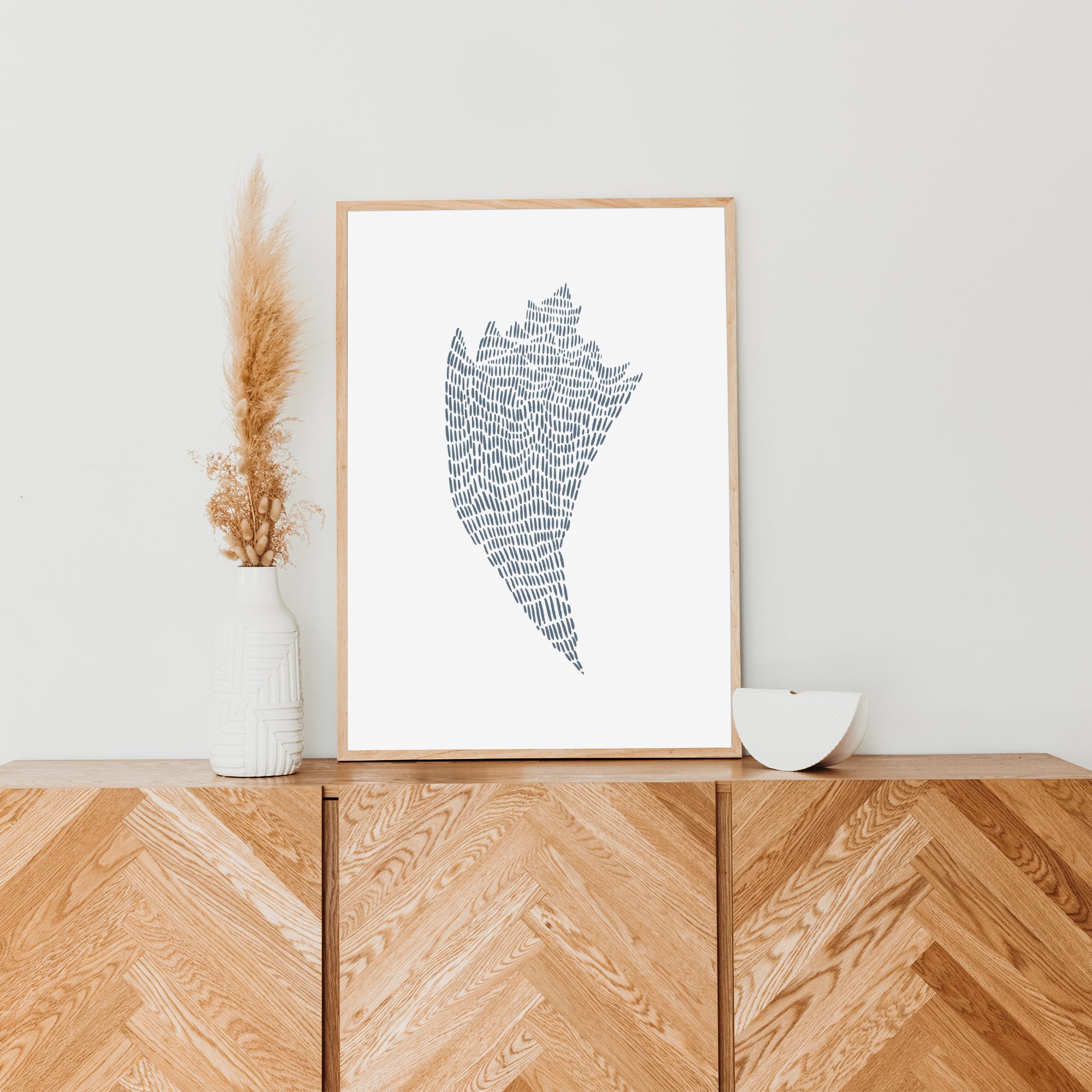 Minimalist Conch Shell | Seashell Coastal Decor Beach Wall Art– Jetty Home